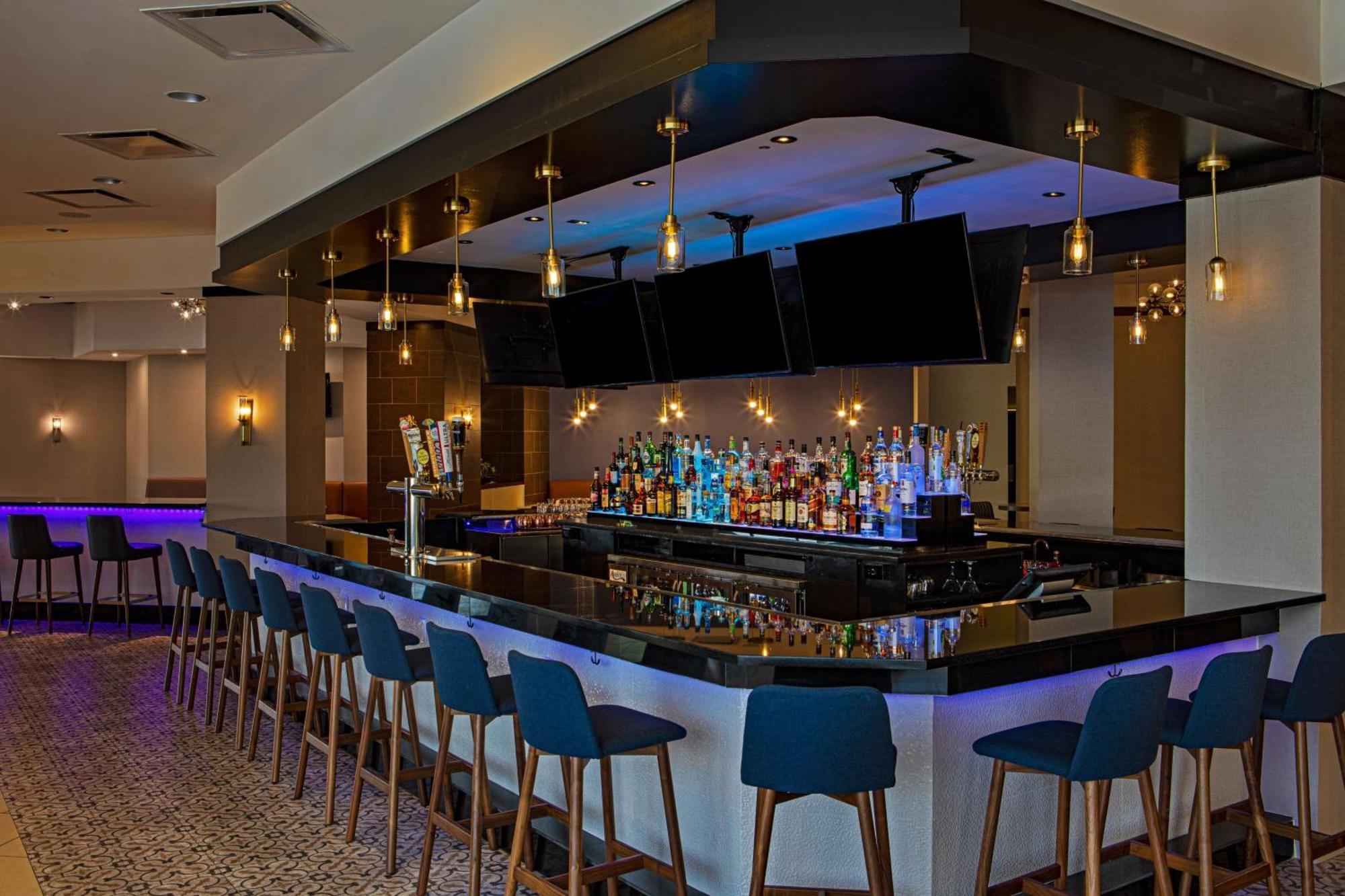 Sheraton Edison Bagian luar foto