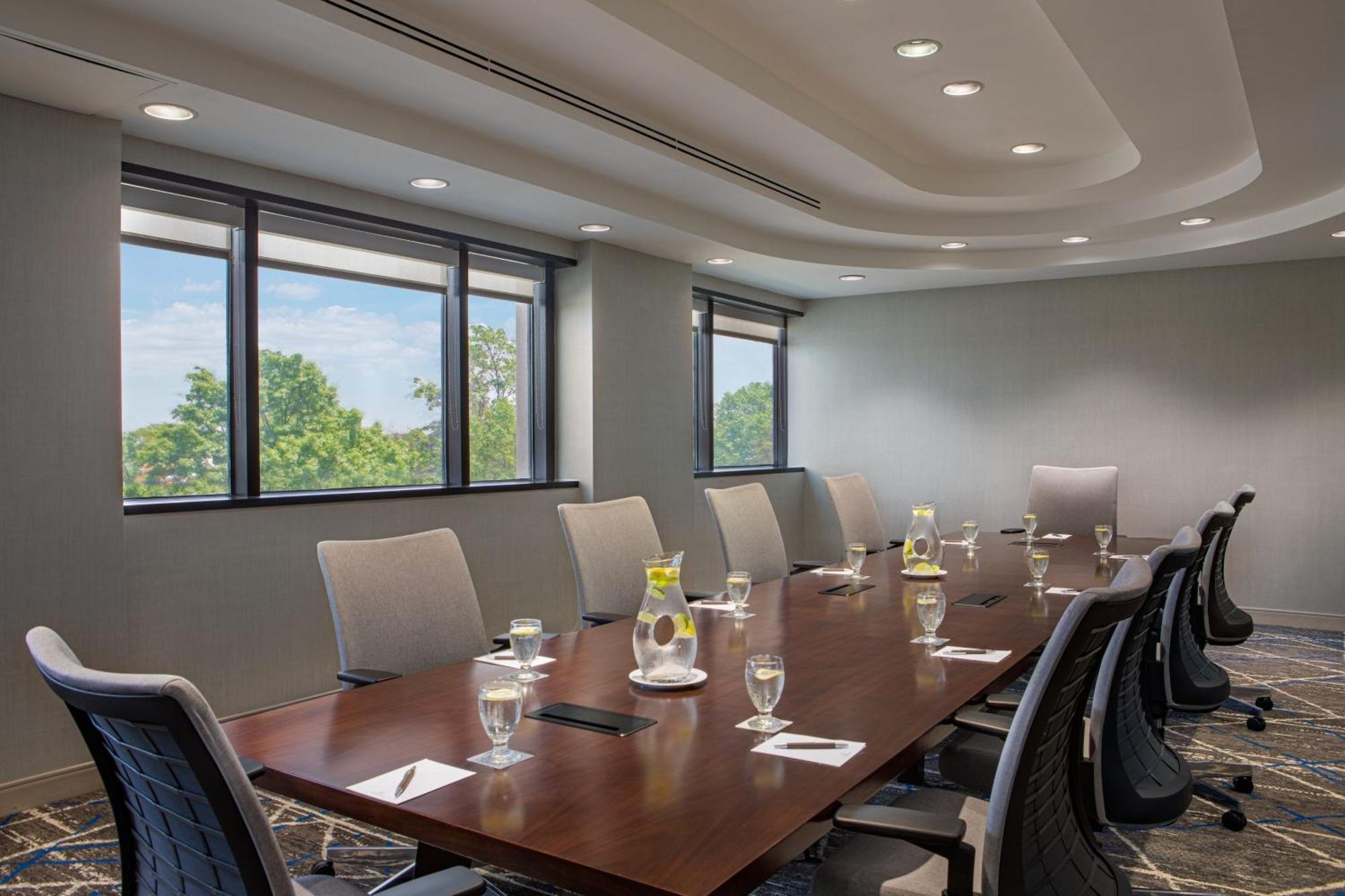 Sheraton Edison Bagian luar foto